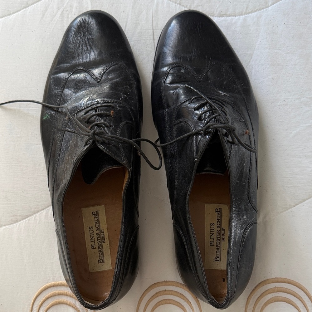 Black Leather Men's Oxfords